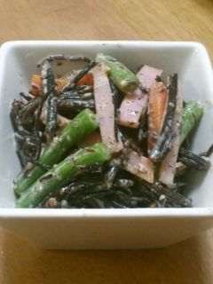 給食の味☆ひじきサラダ-レシピのメイン写真