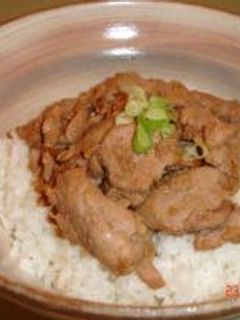 豚肉しょうが焼き丼-レシピのメイン写真