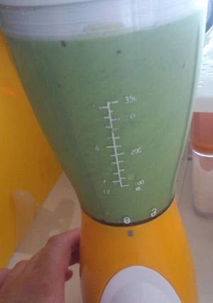 栄養たっぷり☆グリーンスムージー-レシピのメイン写真