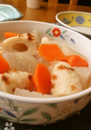＊減塩＊大根と人参と竹輪の煮物-レシピのメイン写真