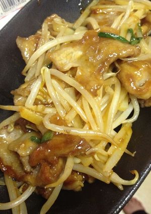 豚肉　もやし　じゃがいも　炒め-レシピのメイン写真