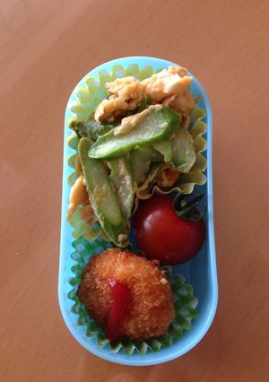 ゆでアスパラの卵とじ♪お弁当にも-レシピのメイン写真