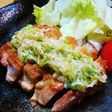 ご飯が進む♪パリパリチキンのネギ塩だれ