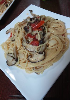パティシエが作った茸とプチトマトのパスタ-レシピのメイン写真