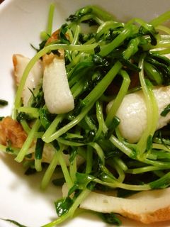 豆苗とちくわのダシダ炒め-レシピのメイン写真