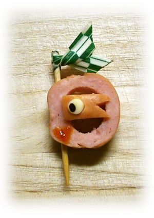 簡単キャラ弁おかず：ウィンナーの鯉のぼり-レシピのメイン写真