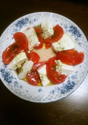 トマトとヨーグルトスライスサラダ-レシピのメイン写真