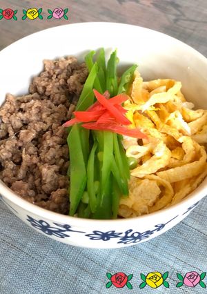 三色ごはん…大人用〜(o˘◡˘o) ♡-レシピのメイン写真