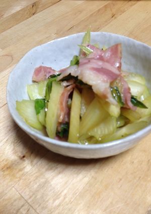 セロリとベーコン！昆布ポン酢ソテー-レシピのメイン写真