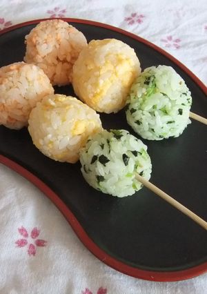 三色だんご風おにぎり-レシピのメイン写真