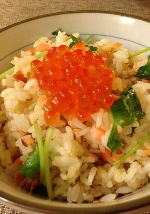 余った三つ葉が名脇役♪鮭と三つ葉混ぜご飯-レシピのメイン写真