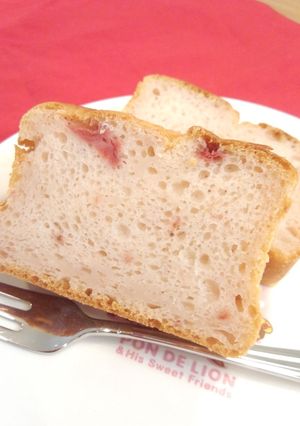 春色♪イチゴヨーグルトのパウンドケーキ-レシピのメイン写真