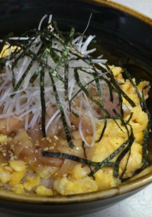 簡単お手軽！焼鳥の缶詰でパパッっと焼鳥丼-レシピのメイン写真