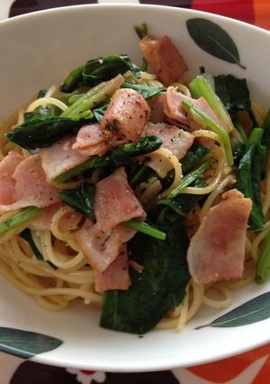 ランチに♪ほうれん草のガリバタ☆パスタ-レシピのメイン写真