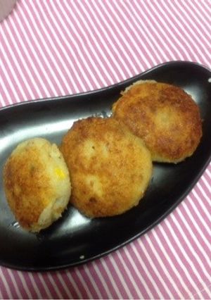 ヨーグルトでヘルシーなコロッケ-レシピのメイン写真
