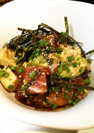 超簡単!アボガドとマグロのづけ風♪-レシピのメイン写真