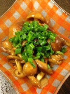 オッキーなめこのバター醤油炒め♬-レシピのメイン写真