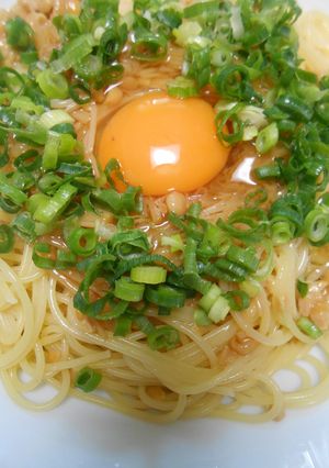 ひきわり納豆となめ茸のパスタ・玉子のせ-レシピのメイン写真