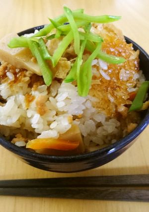 子供が喜ぶ 鶏そぼろと筍の炊き込みご飯-レシピのメイン写真