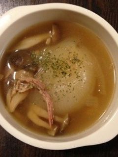 圧力鍋で簡単新玉ねぎ丸ごとスープ❁-レシピのメイン写真