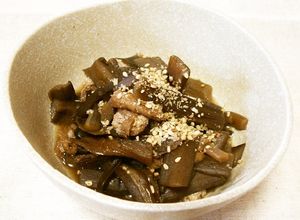 保存食里芋の茎ズイキと昆布の煮物-レシピのメイン写真