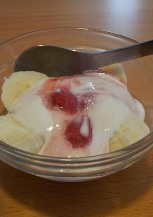 ダノンビオ 2層仕立てで朝食バナナ-レシピのメイン写真