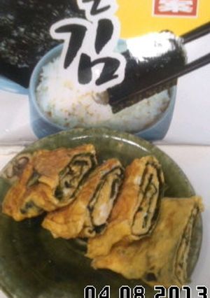 お弁当にも!韓国海苔で卵焼き-レシピのメイン写真