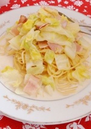 春キャベツたっぷりミルクパスタ-レシピのメイン写真