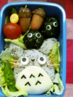 中トトロ&クロスケ★キャラ弁-レシピのメイン写真