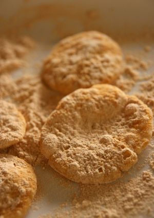 鉄フライパンで作れるきな粉煎餅素直な味編-レシピのメイン写真