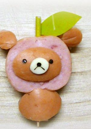 簡単キャラおかず：りんご被ったリラックマ-レシピのメイン写真