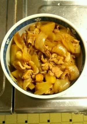 ４月８日晩飯　【肉じゃが】-レシピのメイン写真