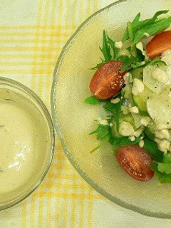 水切りヨーグルトで和風ゴマドレッシング-レシピのメイン写真