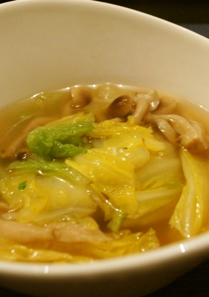 簡単！キノコと白菜のスープ-レシピのメイン写真