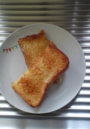 マヨネーズ砂糖パン-レシピのメイン写真