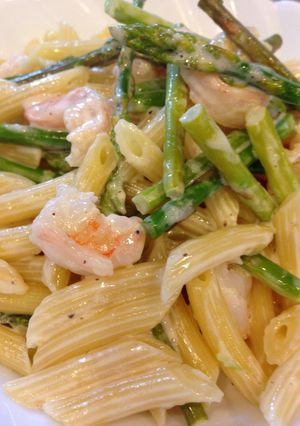 簡単 エビとアスパラのクリームパスタ-レシピのメイン写真