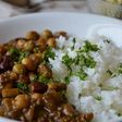 大豆とゴボウと挽肉の薬膳風カレー