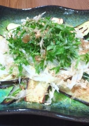 焼きナスと新玉ねぎの和風サラダ-レシピのメイン写真