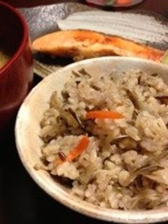 胚芽米➕雑穀で炊き込み御飯-レシピのメイン写真
