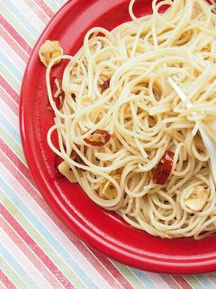 大盛りで食べたい!ペペロンチーノ-レシピのメイン写真