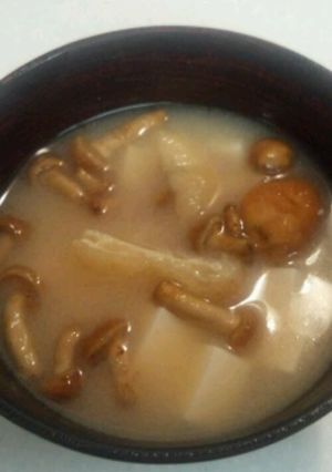 ねっとり温か、なめこの味噌汁-レシピのメイン写真