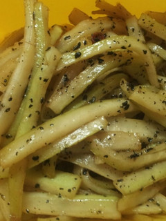 捨てないで! 大根の皮のごまよごし-レシピのメイン写真