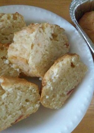 イチゴソースが鮮やかなパウンドケーキ♪-レシピのメイン写真