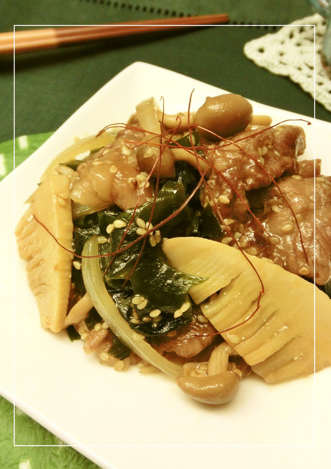 牛肉と筍とわかめの胡麻風味炒め-レシピのメイン写真