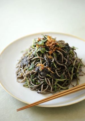 黒ごまたっぷり香味そば-レシピのメイン写真