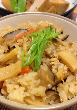 具沢山☆たけのこご飯-レシピのメイン写真