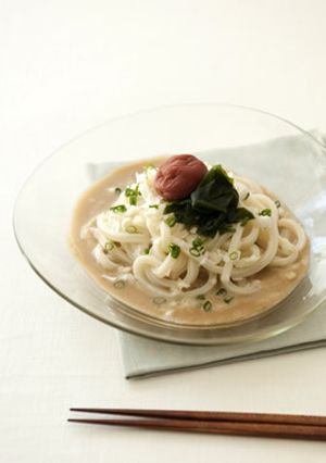 梅香る♪ごまダレうどん-レシピのメイン写真