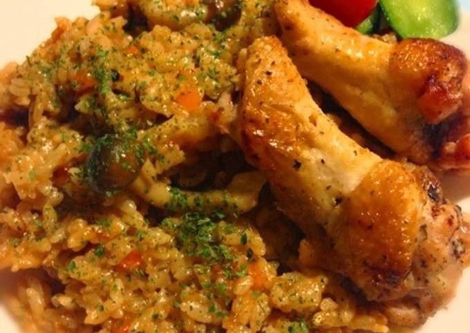 博多華味鳥 手羽元入り粗挽きカレー 中辛 180g レトルト 水炊き