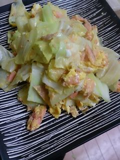 超簡単☆キャベツと鮭の卵とじ-レシピのメイン写真