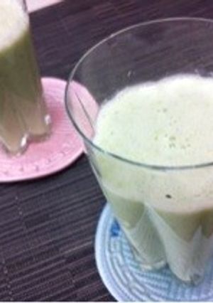 ビタミンCたっぷり!ゴーヤスムージー-レシピのメイン写真
